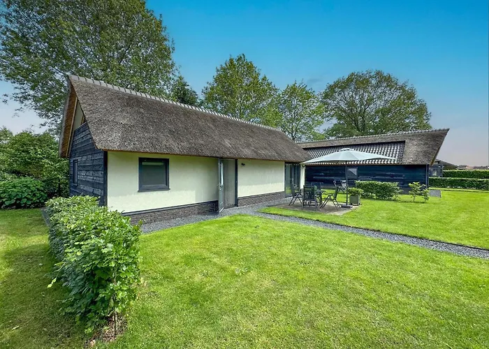 De Argento Nyaraló *